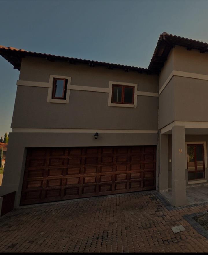 3 Bedroom Property for Sale in Xanadu Eco Park North West